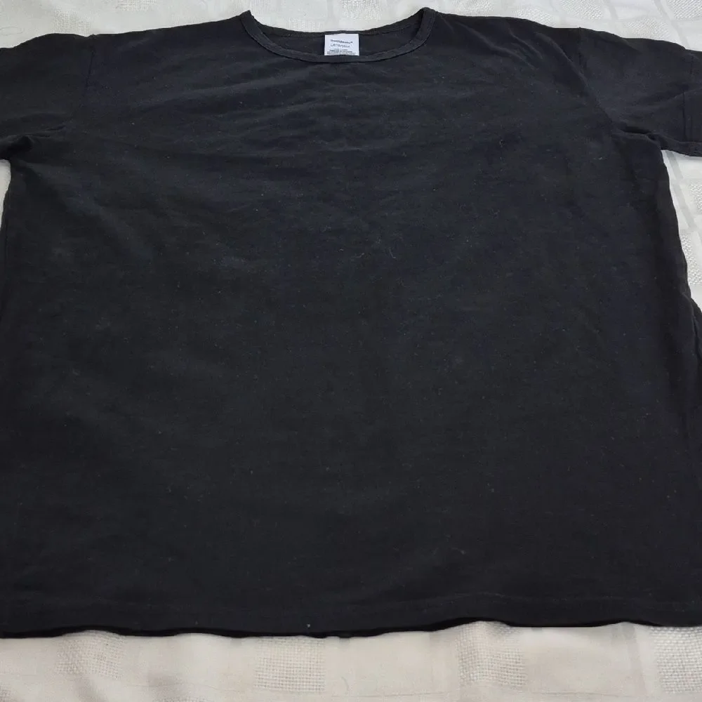 Women's Classic Black Short Sleeve Cotton Tee - Picture 12 of 16